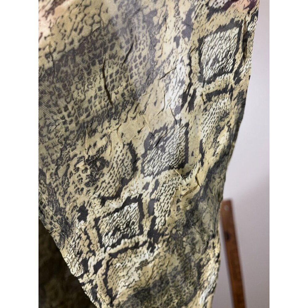 Betsys Things Sheer Animal Print Snakeskin 2X Green Exotic Jungle Safari Chic - Picture 3 of 11